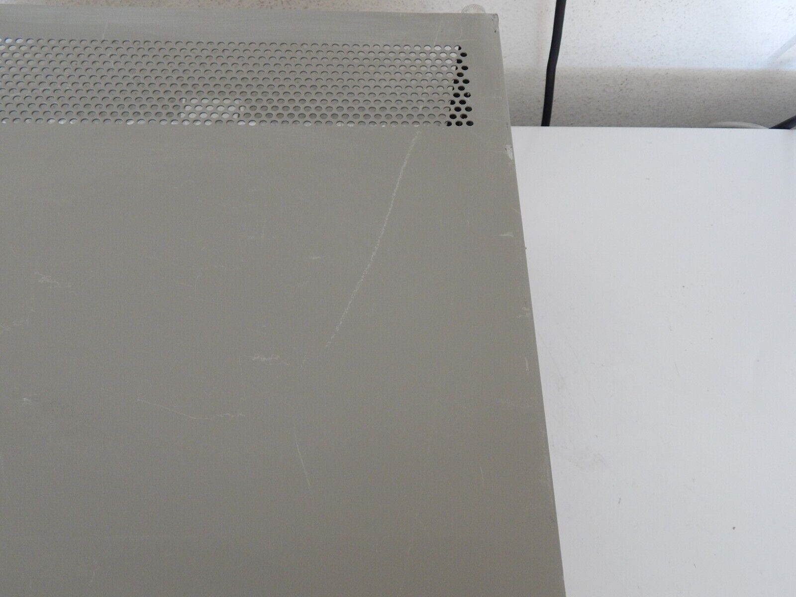 Agilent N3300A DC Electronic Load Mainframe Agilent N3300A DC Electronic Load Mainframe
